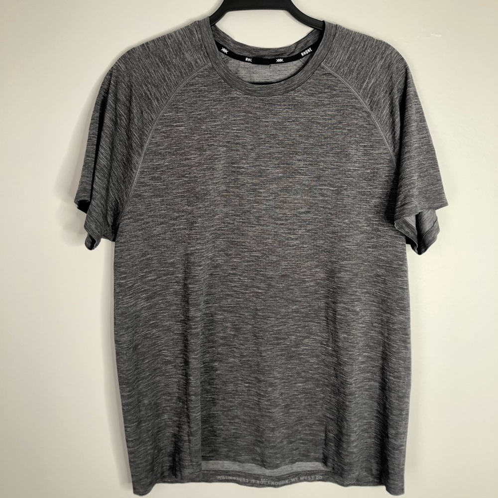 Rhone Reign Tech Short Sleeve Performance T Shirt Size XLarge Gray Gym